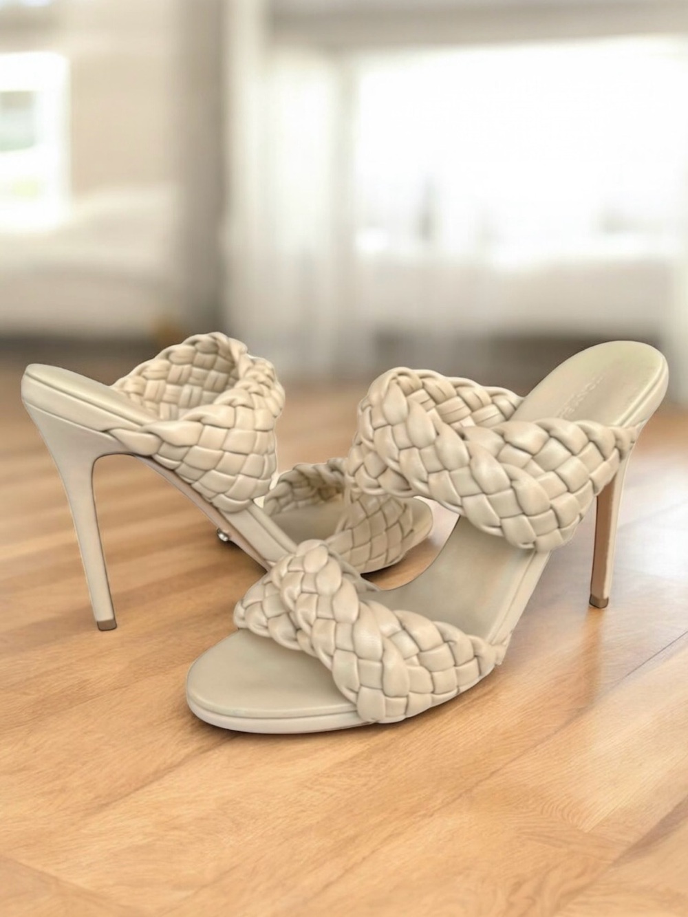 Toni Bianco Kimberley Sandals Cream Heels